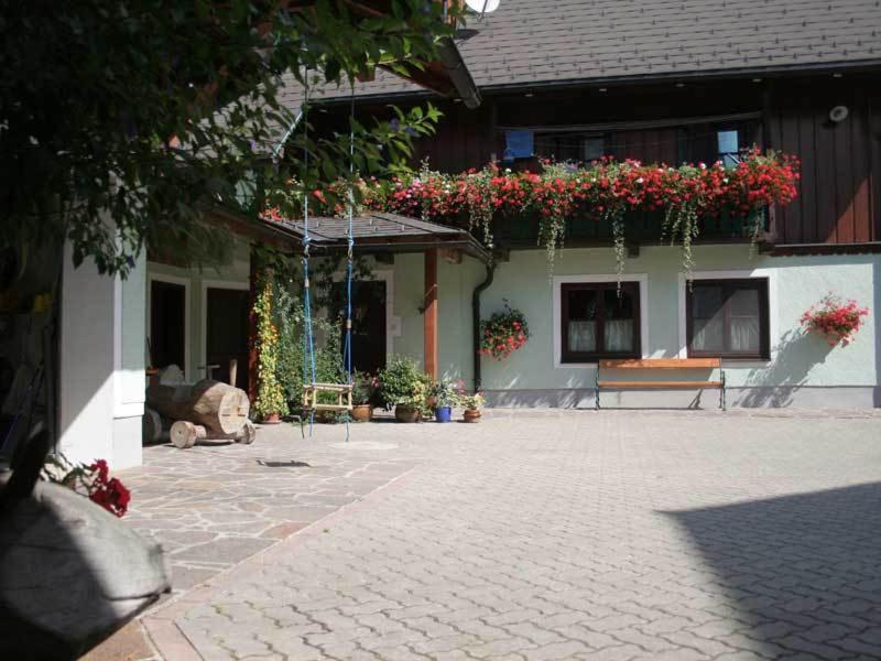 Kanzlerhof Бад Митерндорф Екстериор снимка
